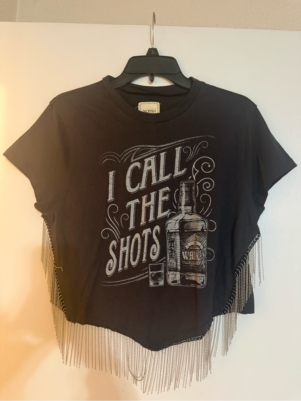 Modish Rebel I Call The Shots Western Whiskey Chain Fringe Tee Women’s Small